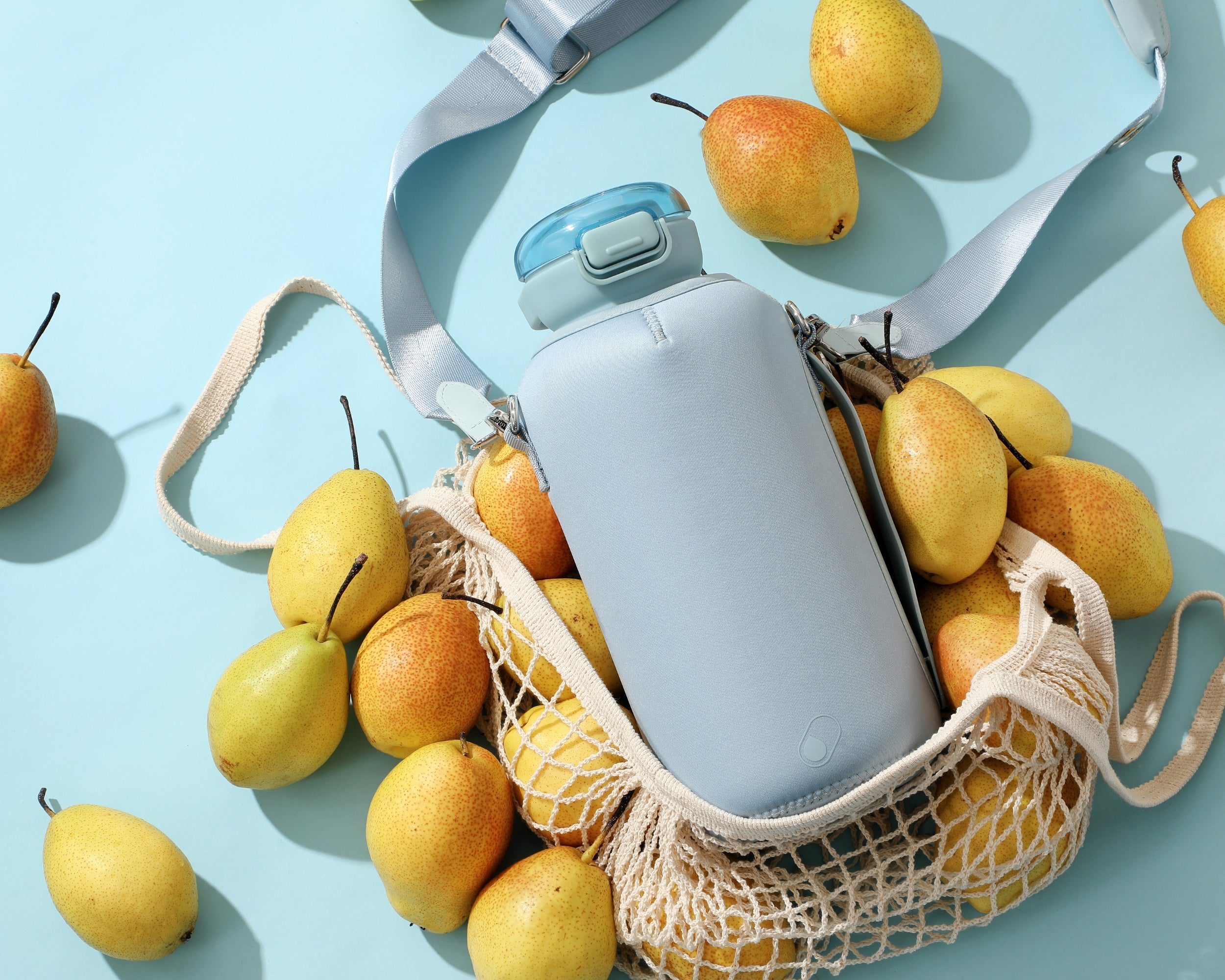 64oz Trekkr Stainless steel water bottle