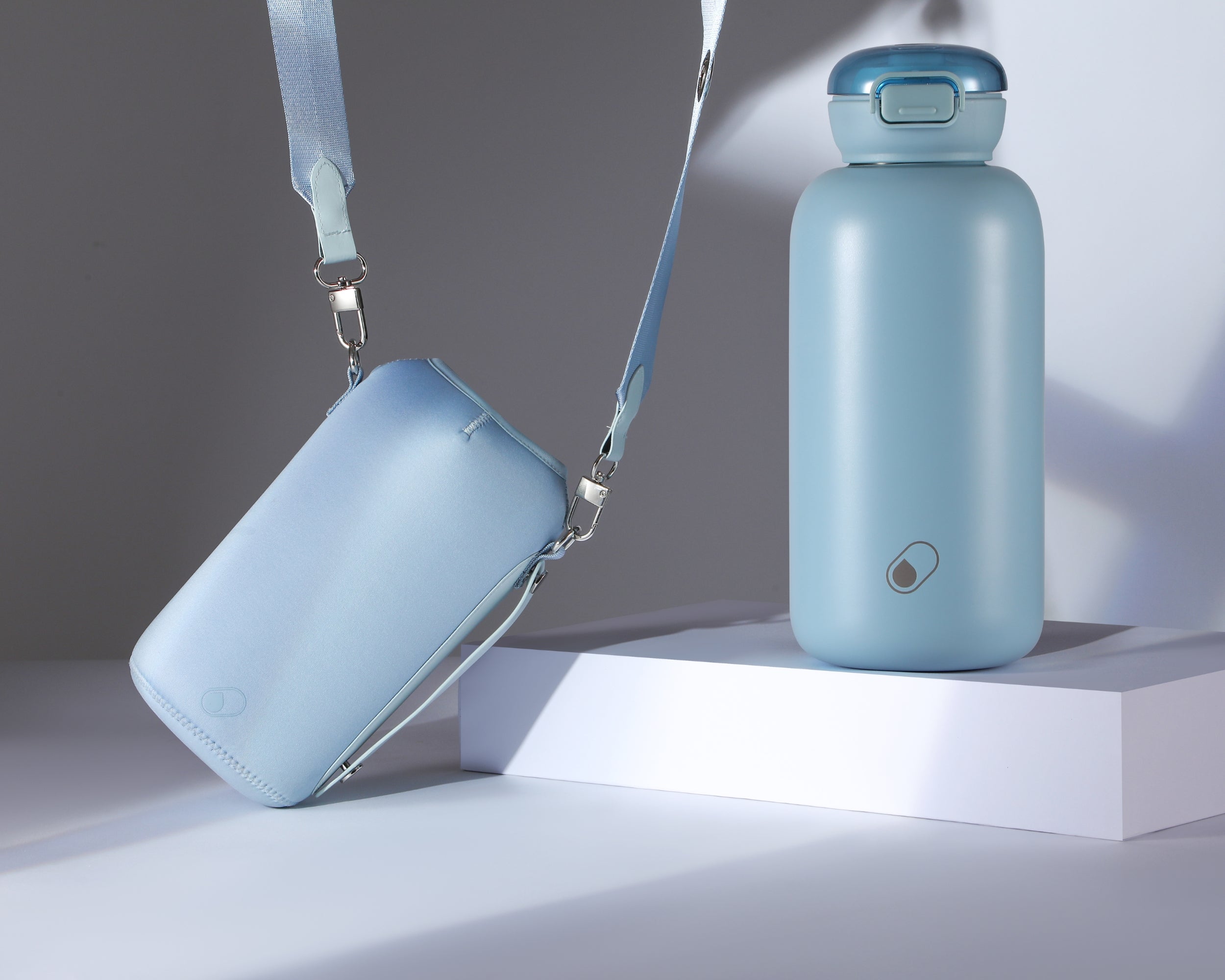 64oz Trekkr Stainless steel water bottle